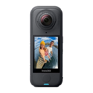 Экшн-камера Insta360 X4 Air Starter Bundle (Черный)