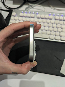 Смартфон Apple iPhone 16 Pro Max 256GB nanoSim+eSim (8 ГБ, 256 ГБ, Титановый белый, nanoSim+eSim, Global, Уценка, Без Rustore)